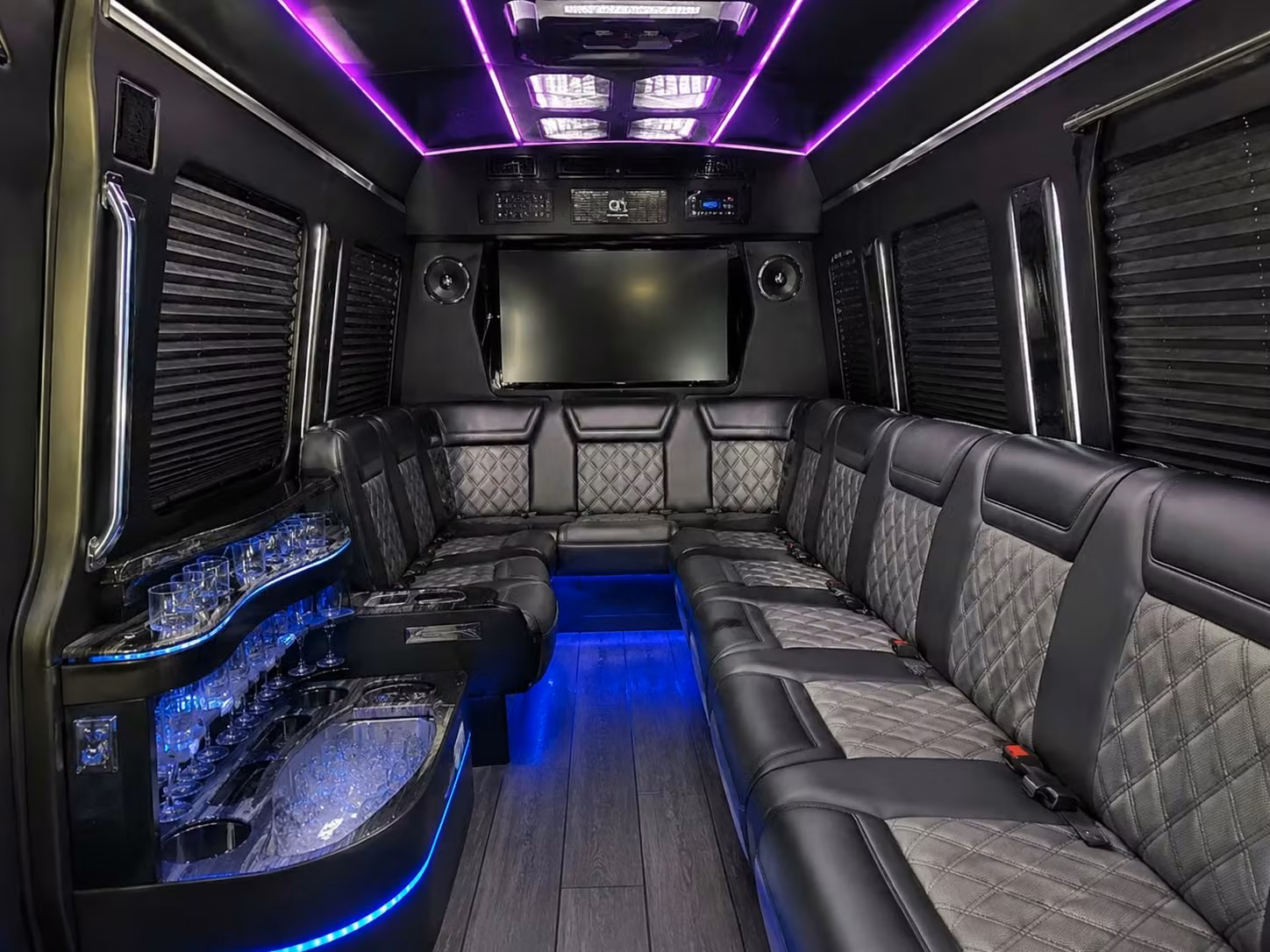 bus rental options for taylor trips