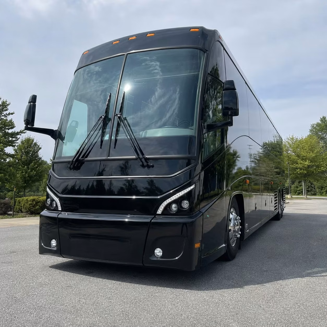 long distance group travel from taylor to major midwest destinations
